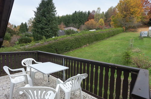 Foto 9 - Appealing Holiday Home in Altenfeld With Terrace