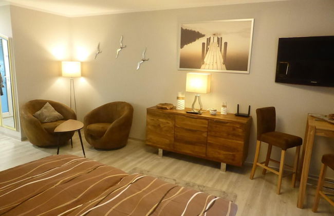 Apartment in Wiek auf Rgen With Forest - Photo 8