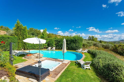 Photo 63 - Villa Casale Silvia Large Private Pool A C Wifi - 2931