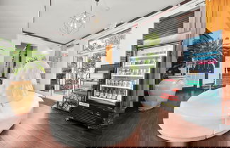 Foto 2 - Tradewinds Apartment Hotel
