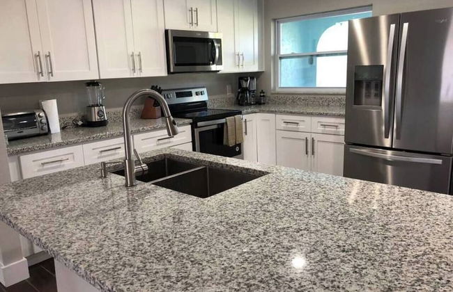 Parsley · New! Luxury, Near Disney & Universal. Sleep 9 - Foto 17