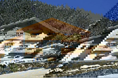 Foto 21 - Delightful Apartment in Zell am Ziller With a View