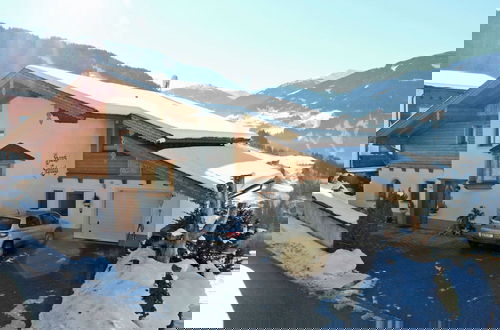Foto 1 - Delightful Apartment in Zell am Ziller With a View