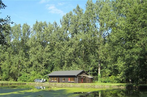 Photo 22 - Beautiful Holiday Home in Braibant