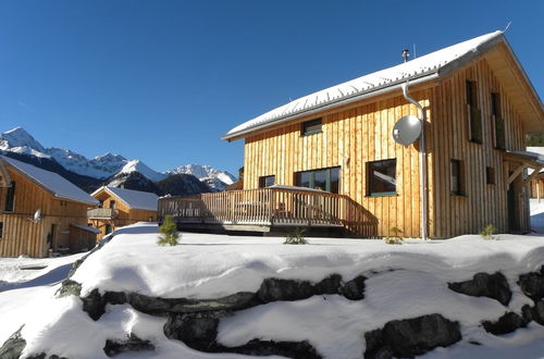 Foto 1 - Wooden Chalet in Hohentauern With Sauna