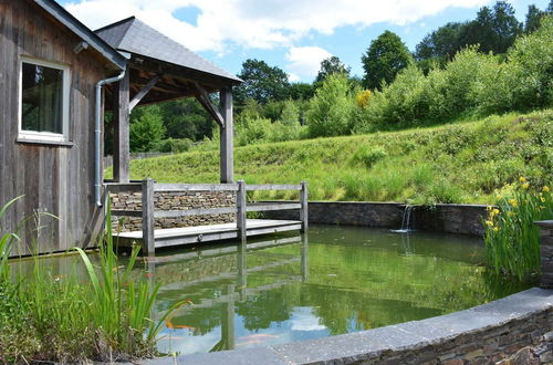 Photo 35 - Cozy Holiday Home in Bièvre with Hot Tub