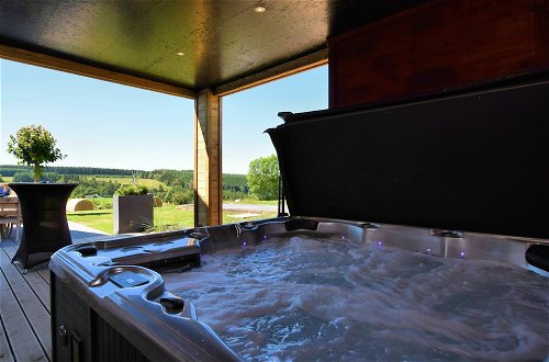 Photo 44 - Beautiful, Luxury Home with Sauna, Hot Tub, Private Bathrooms