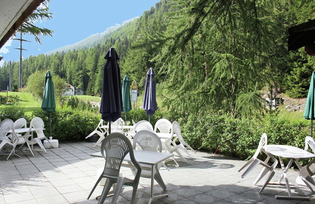 Chalet in Valais Near Ski Lift & Saas Valley - Foto 18