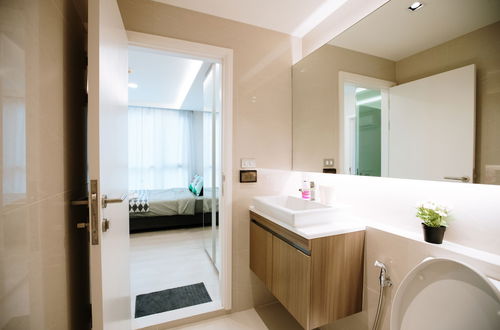 Photo 25 - Near BTS Thonglor, Cozy and Comfortable Condo bkvtara4