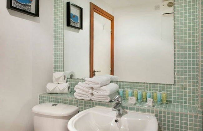 MetroStays - Antiques Quarter - Foto 9