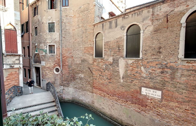 Stunning Modern Apartment in the Heart of Venice - Foto 19