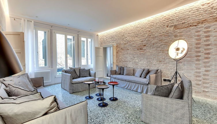 Photo 1 - Stunning Modern Apartment in the Heart of Venice