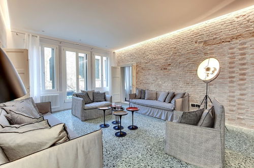 Foto 1 - Stunning Modern Apartment in the Heart of Venice