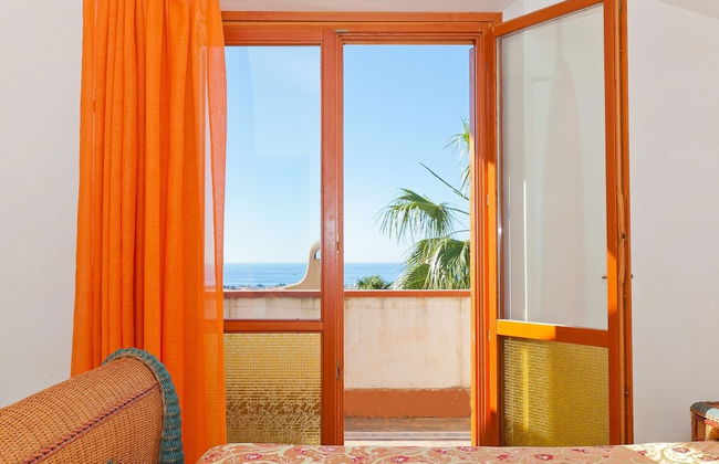 Holiday Home in Trapani With Sea View & Pool - Foto 8