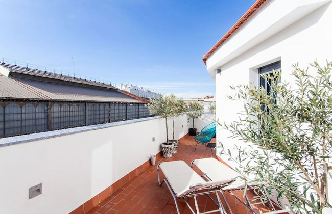 Sevilla Alquila Amplios Apartamentos Duplex en San Bernardo - Photo 41