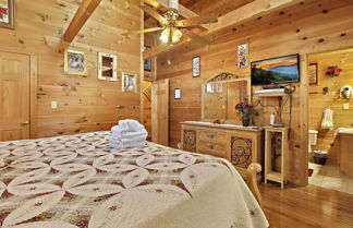 Photo 3 - Alpine Ski Lodge