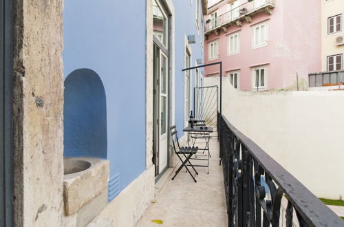 Foto 18 - ALTIDO Elegant 3BR Apt w/terrace in Baixa, 3mins to Lisbon Cathedral