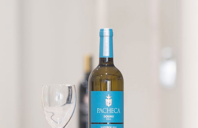 Almada Wine House - Foto 3