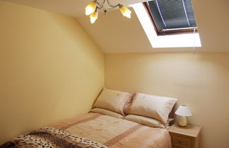 Photo 3 - Niddry Street Apartments