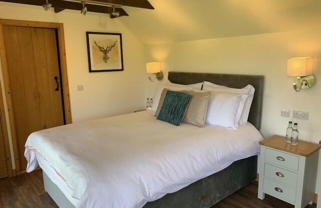 Stunning Estate Sleeps 22 Private Parking & Garden - Foto 8