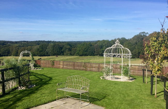 Stunning 6 Bedroom Farmhouse in Hellingly - Foto 29