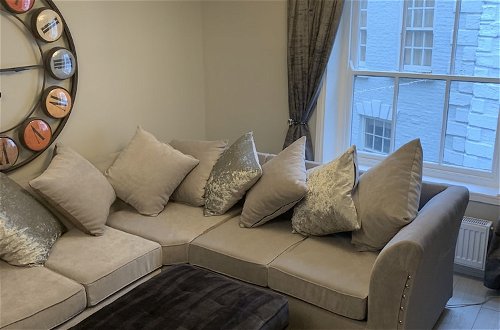 Photo 11 - Impeccable 1-bed Apartment in the Heart of Hexham
