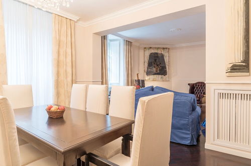 Photo 11 - Mazzini Stylish 6 Pax Apartment