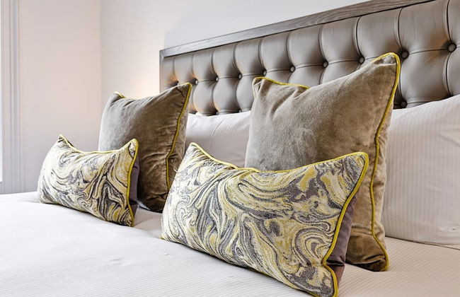 JOIVY Luxury George Street Apartments: Castle Suite - Foto 19