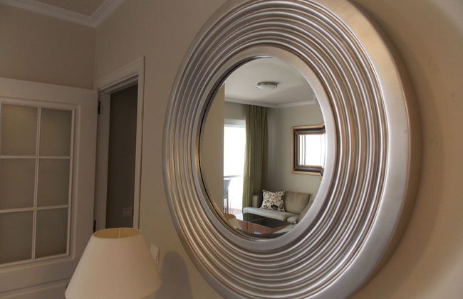 Beachside Apartment Near Puerto Banus - Photo 11