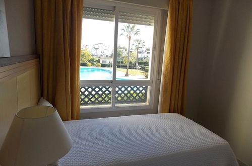 Photo 4 - Beachside Apartment Near Puerto Banus