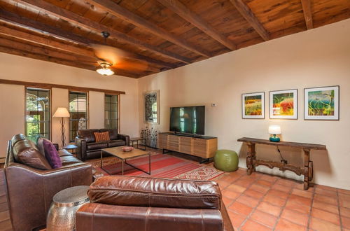 Photo 19 - Apodaca - Spacious East Side Home With Countryside Views