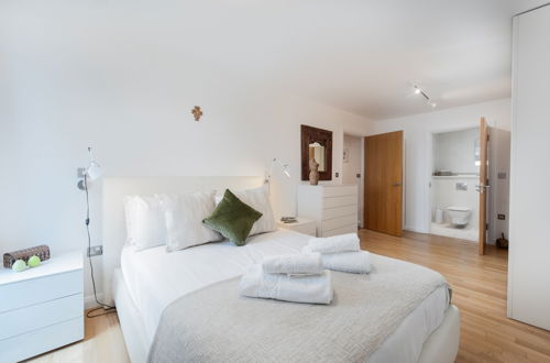 Foto 5 - Two Bedroom Flat With Balcony in Central Wimbledon by Underthedoormat