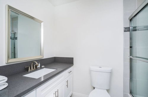 Photo 18 - Brand NEW Modern Luxury 3bdr Townhome In Silver Lake