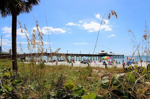 Photo 19 - Estero Island Apartment With Boat Dock