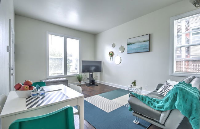 Capitol Hill Apartments - Photo 11
