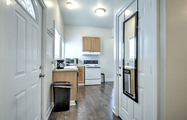 Capitol Hill Apartments - Photo 16