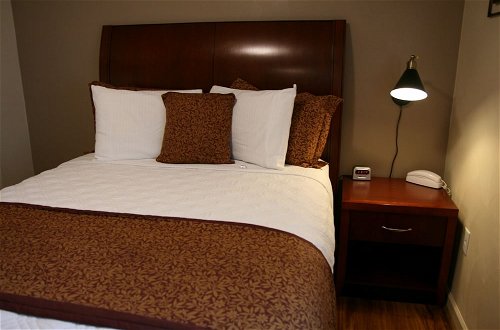 Foto 6 - Affordable Suites Charlottesville