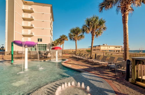 Photo 13 - Penthouse With Panoramic View of Gulf Shores