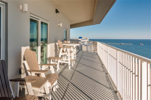 Photo 48 - Penthouse With Panoramic View of Gulf Shores