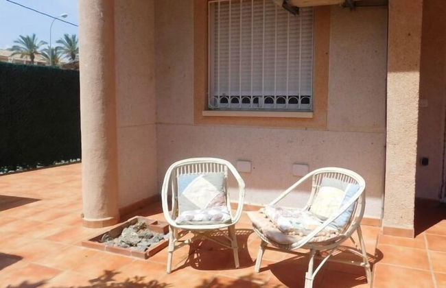 Bungalow en residencial con piscina - Foto 8