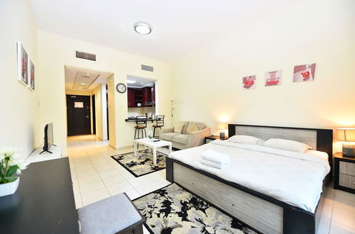 Photo 3 - KEN - Spectacular Furnished Studio