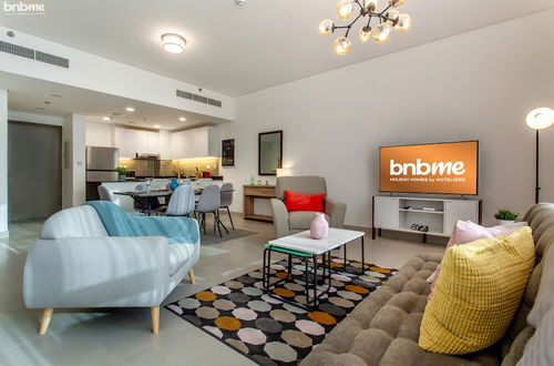 Photo 19 - 2B-PulseResidence-808 by bnbme homes