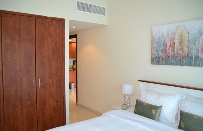 Delightful Lake View 1 Bedroom in JLT - Foto 2