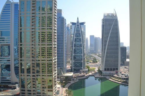 Photo 1 - Delightful Lake View 1 Bedroom in JLT