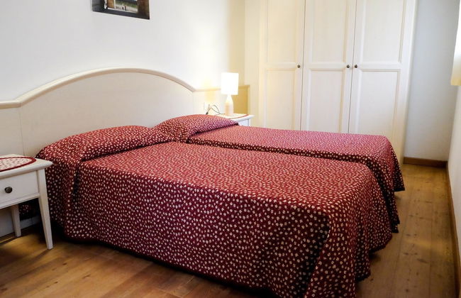 Tigli Apartment With two Bedrooms and one Bathroom on the Second Floor With 4 Metre Glass Window Apartment 6 - Foto 7