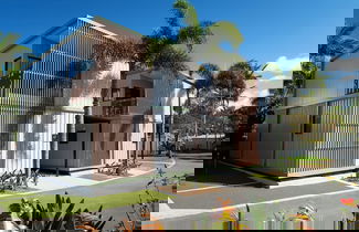 Foto 1 - Ashmore Palms Holiday Village
