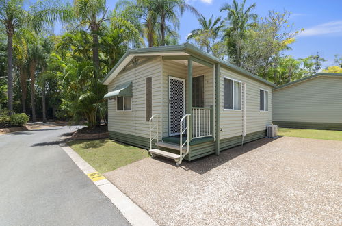 Photo 12 - Ashmore Palms Holiday Village