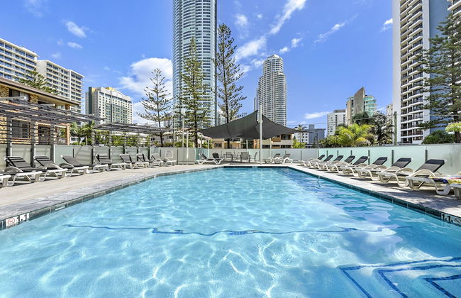 Surfers Century Oceanside Apartments - Foto 1