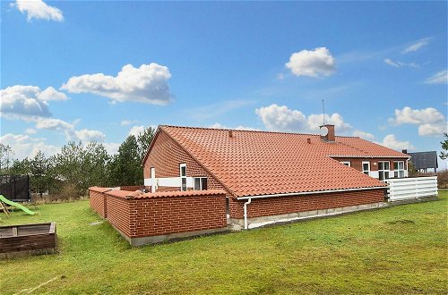 Photo 27 - 12 Person Holiday Home in Glesborg