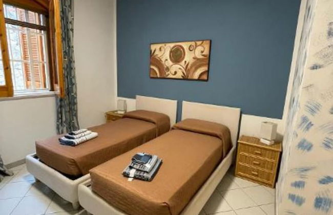 Trilocale In Villa Con Piscina - Clima E Wi-fi - Foto 5